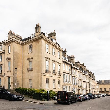 Russell House Suites Bath Exterior photo